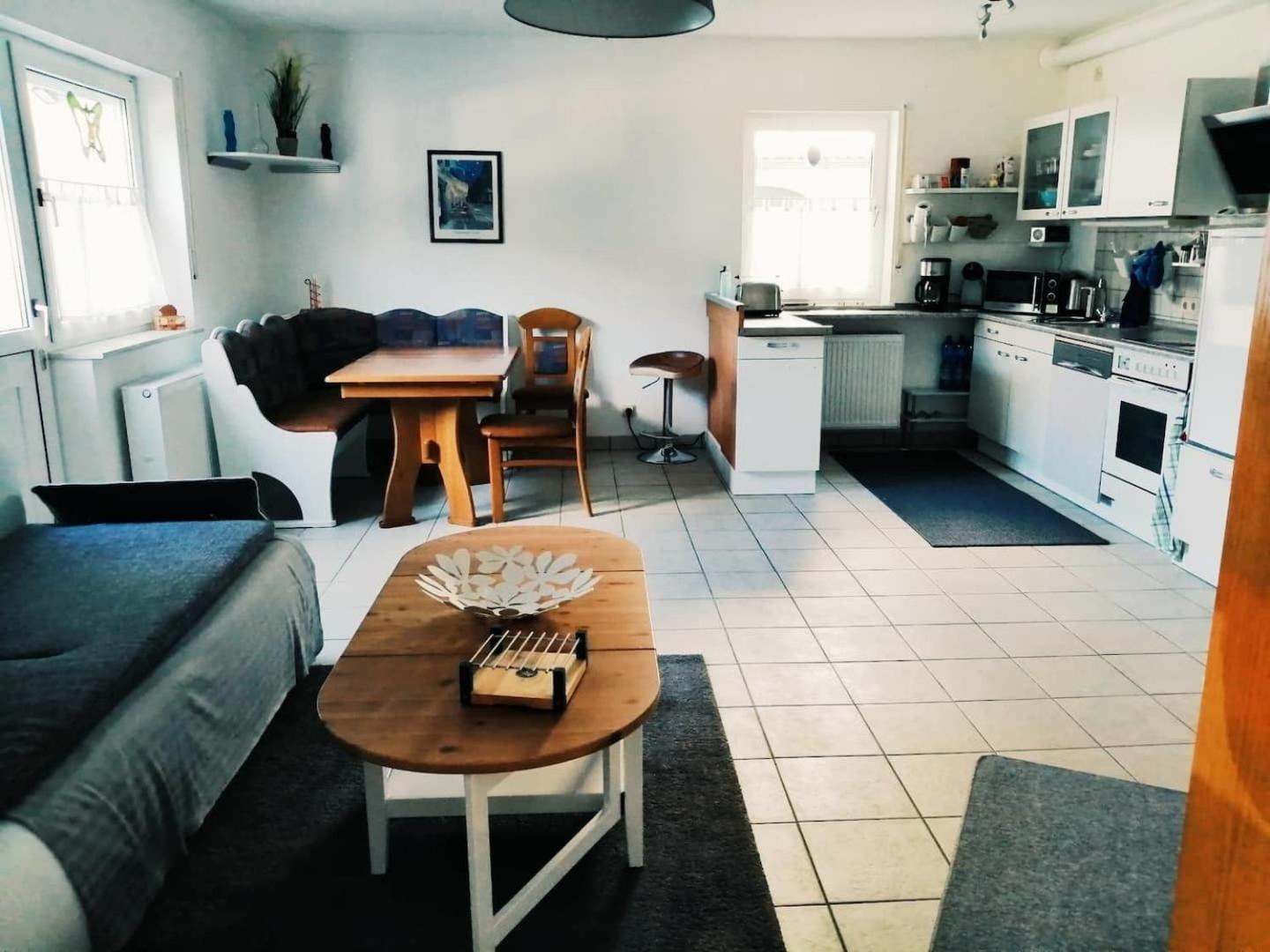 글라덴바흐 76 Qm Whg Im Eg Haus-Wohlfuehloase Vor Der Haustuer 아파트 외부 사진