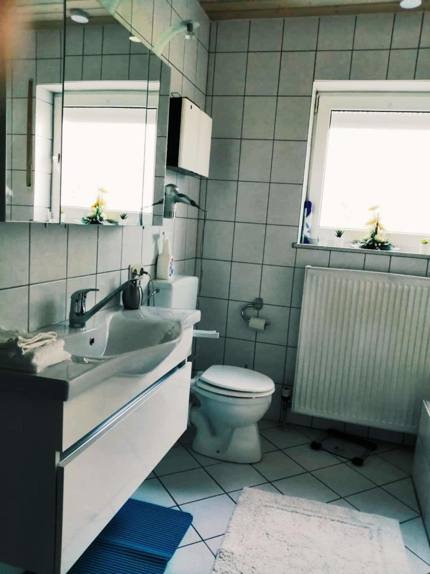 글라덴바흐 76 Qm Whg Im Eg Haus-Wohlfuehloase Vor Der Haustuer 아파트 외부 사진